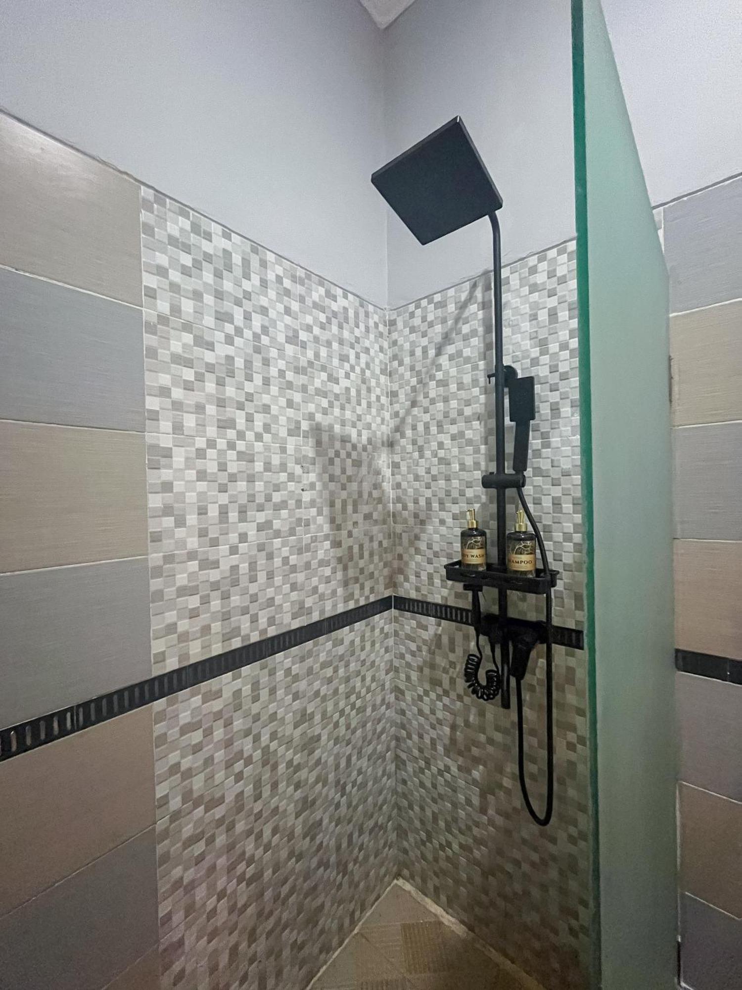 Dara House Apartment Kuta  Ngoại thất bức ảnh